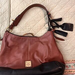 Vintage used hand bag